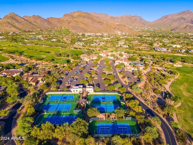 bird's eye view featuring a mountain view