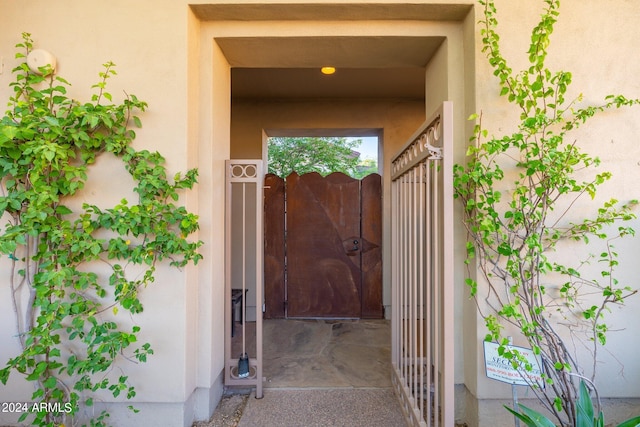 view of property entrance