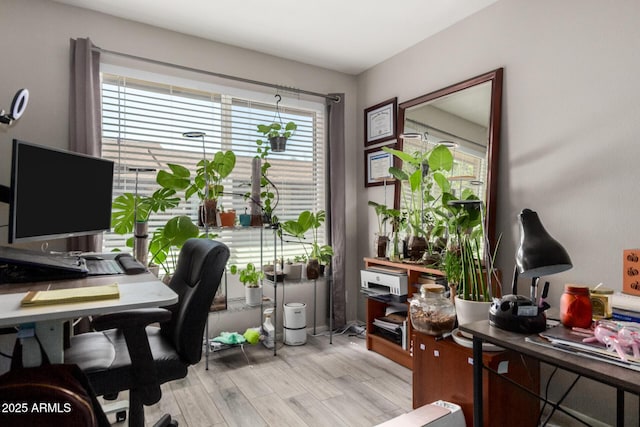 2514 N 22nd Ave, Phoenix, AZ 85009 - home office with light wood finished floors