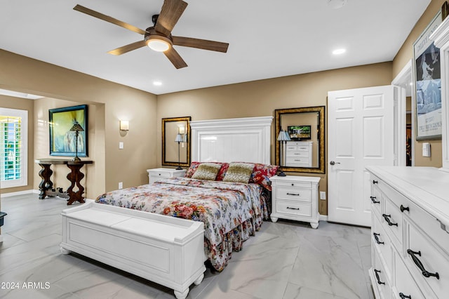 bedroom with ceiling fan