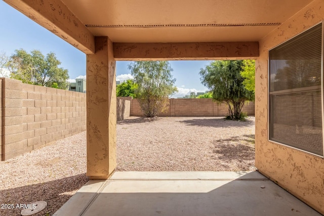 21621 N 48th Pl, Phoenix, AZ 85054 - view of patio featuring a fenced backyard