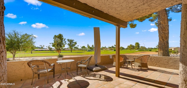 7424 N Via Camello Del Norte Unit 185, Scottsdale, AZ 85258 - view of patio featuring golf course view