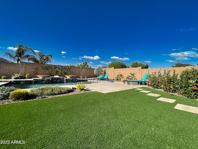 2308 E Dry Wood Rd, Phoenix, AZ 85024 - view of yard featuring a patio
