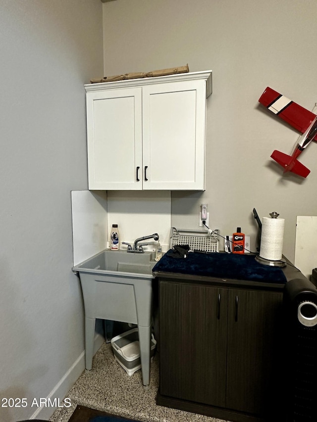 4114 Copperhead Dr, Wickenburg, AZ 85390 - office featuring baseboards