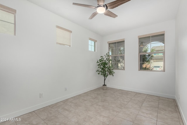 empty room with ceiling fan