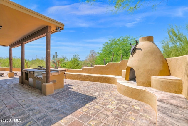6310 E Dove Valley Rd, Cave Creek, AZ 85331 - view of patio with area for grilling