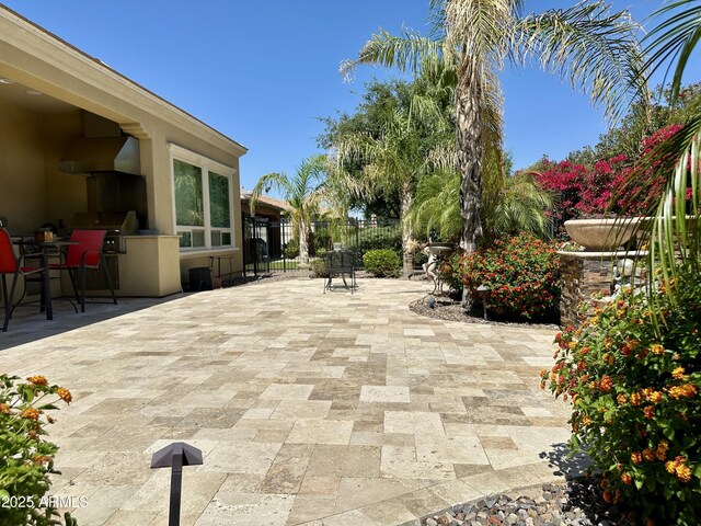 562 E Vesper Trl, Queen Creek, AZ 85140 - view of patio / terrace