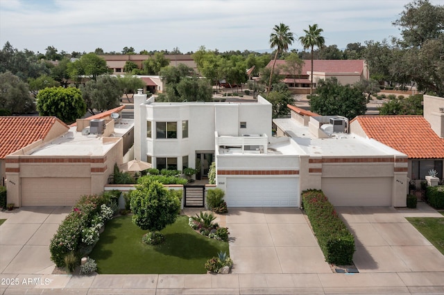 8068 E Del Trigo Rd, Scottsdale, AZ 85258 - drone / aerial view