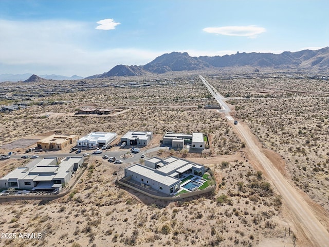 bird's eye view featuring a mountain view