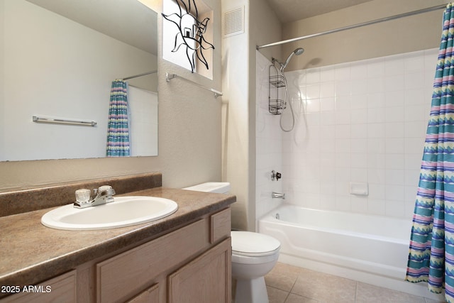 full bathroom featuring tile patterned floors, vanity, shower / bath combo, and toilet