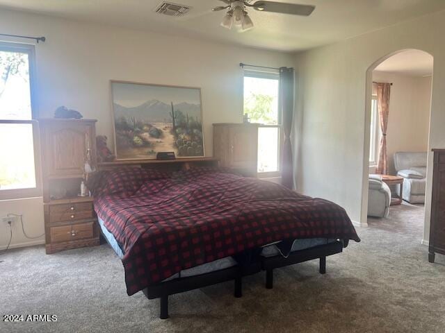 bedroom with carpet and ceiling fan