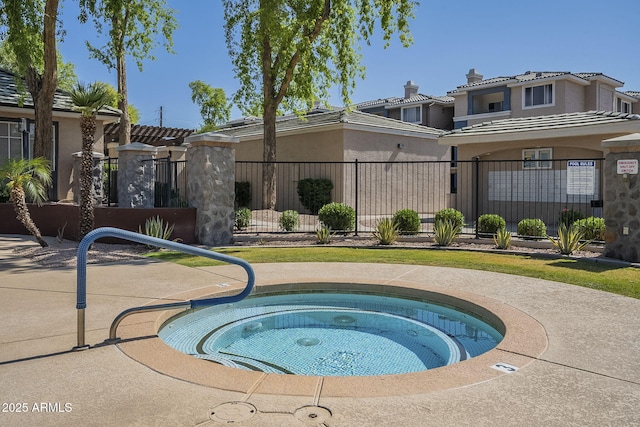 5345 E Van Buren St Unit 305, Phoenix, AZ 85008 - view of pool with a hot tub