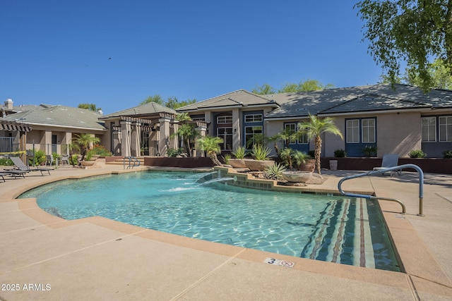 5345 E Van Buren St Unit 305, Phoenix, AZ 85008 - community pool with a patio