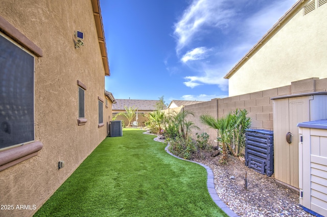 710 W Ardmore Rd, Phoenix, AZ 85041 - view of yard with cooling unit