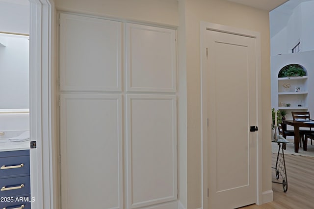 4039 E Paradise Dr, Phoenix, AZ 85028 - view of closet