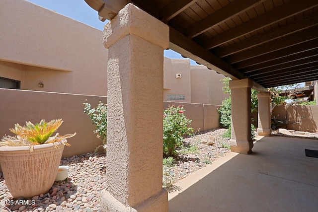 4039 E Paradise Dr, Phoenix, AZ 85028 - view of patio featuring a fenced backyard