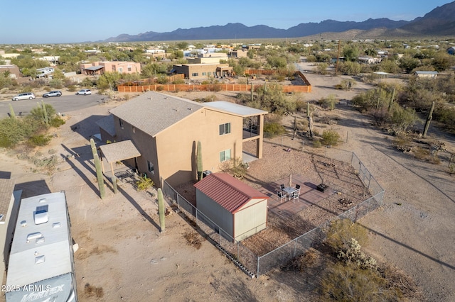 bird's eye view featuring a mountain view