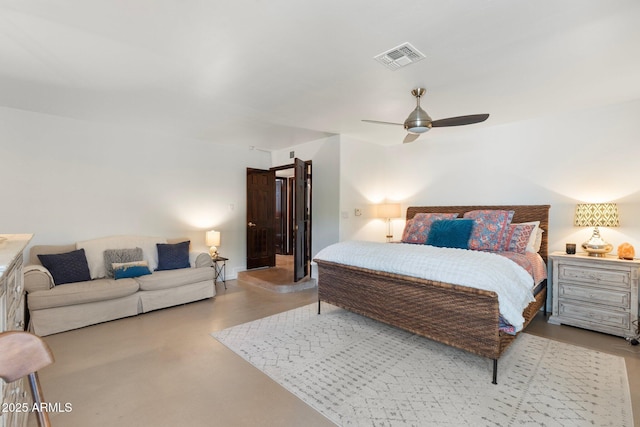 5540 E Mercer Ln, Scottsdale, AZ 85254 - bedroom with a ceiling fan