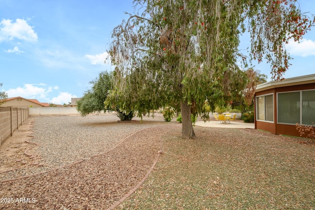 19417 N Palo Verde Dr, Sun City, AZ 85373 - view of yard with fence and a patio area