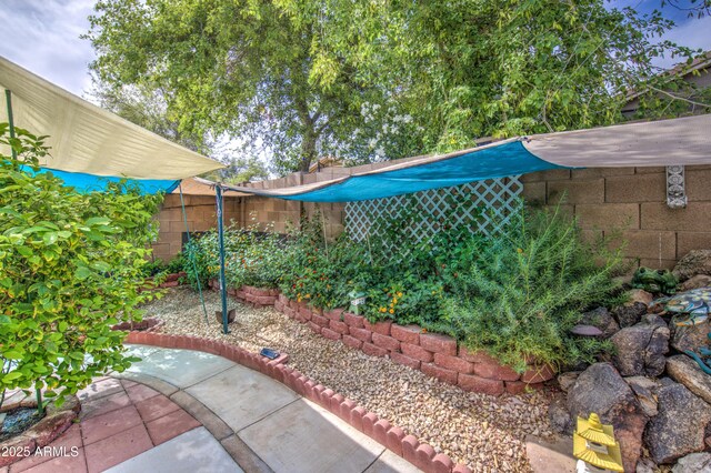 17374 W Adams St, Goodyear, AZ 85338 - view of yard with a fenced backyard