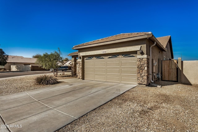 Listing photo 3 for 10036 W Parkway Rd, Tolleson AZ 85353