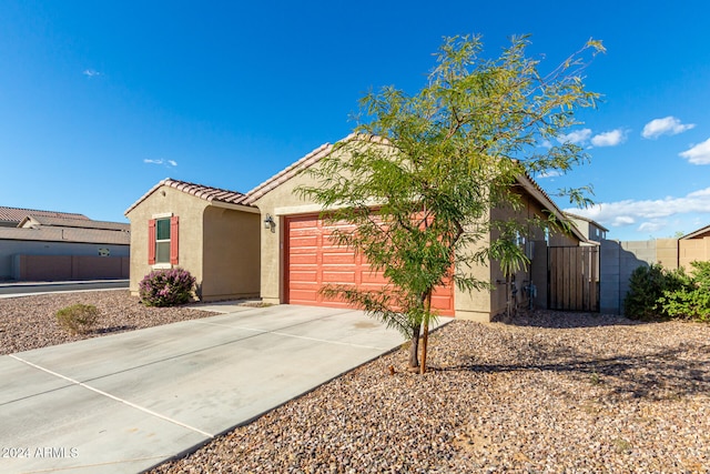 view of front of home featuring a garage