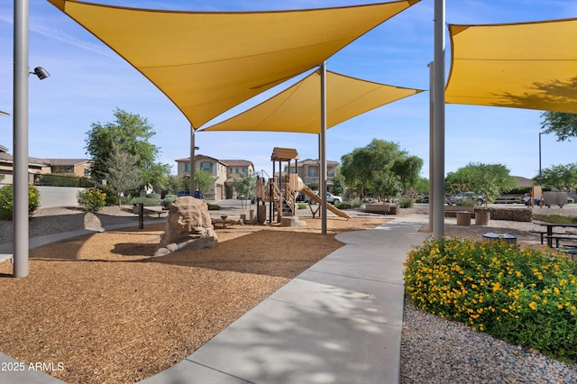 1502 E Goldcrest St, Gilbert, AZ 85297 - view of communal playground