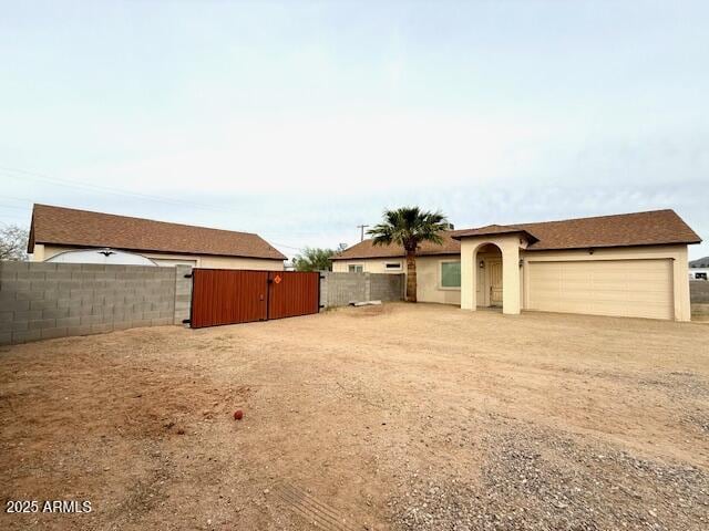 view of front of house featuring a garage