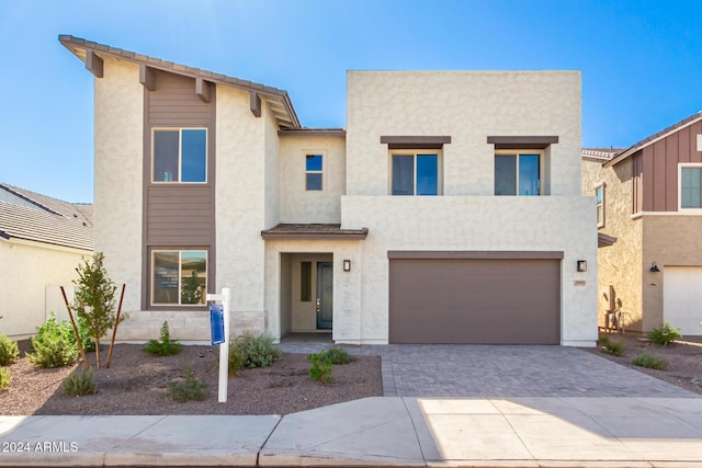 view of front of home featuring a garage