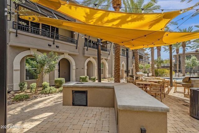 6565 E Thomas Rd Unit 1096, Scottsdale, AZ 85251 - view of patio with a balcony