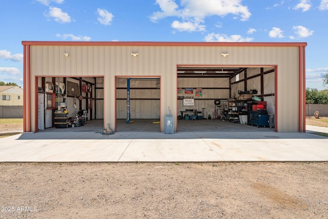 4602 W Monte Cristo Ave, Glendale, AZ 85306 - view of detached garage