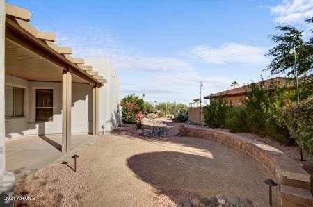 view of yard with a patio