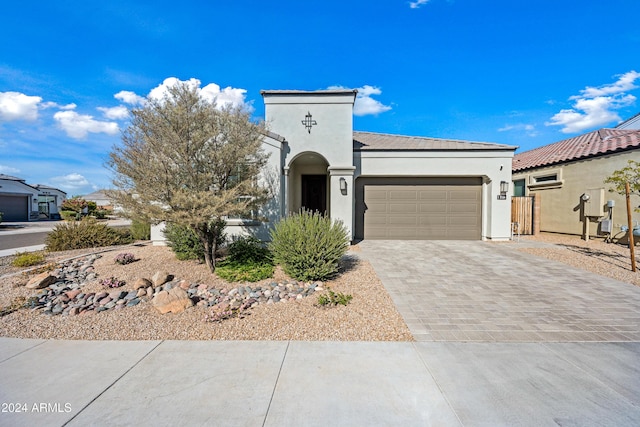 view of front of property featuring a garage