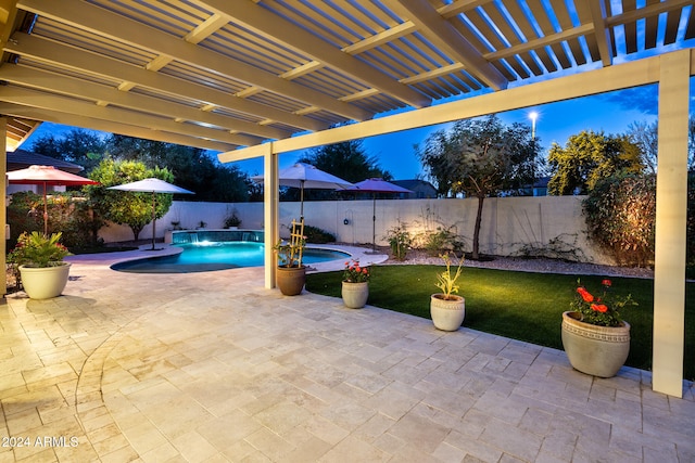 view of patio featuring a pool with hot tub, a pergola, and pool water feature