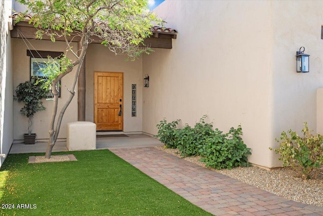 14428 E Monument Dr, Scottsdale, AZ 85262 - doorway to property with stucco siding