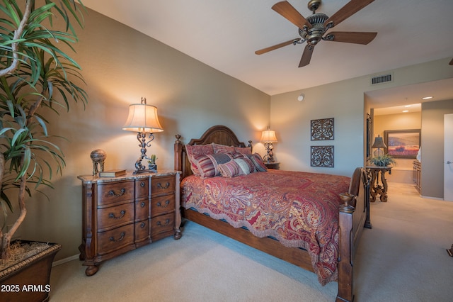 19700 N 76th St Unit 2001, Scottsdale, AZ 85255 - carpeted bedroom featuring visible vents, ceiling fan, and lofted ceiling