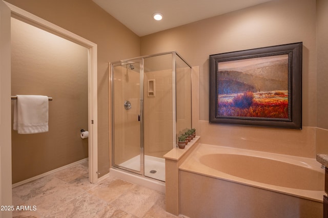 19700 N 76th St Unit 2001, Scottsdale, AZ 85255 - full bath with a shower stall and a garden tub