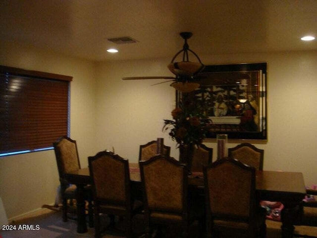 dining area featuring ceiling fan