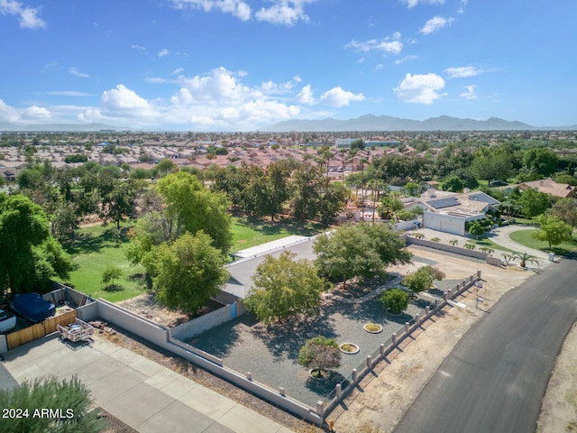 bird's eye view featuring a mountain view