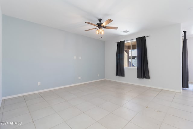 spare room featuring ceiling fan