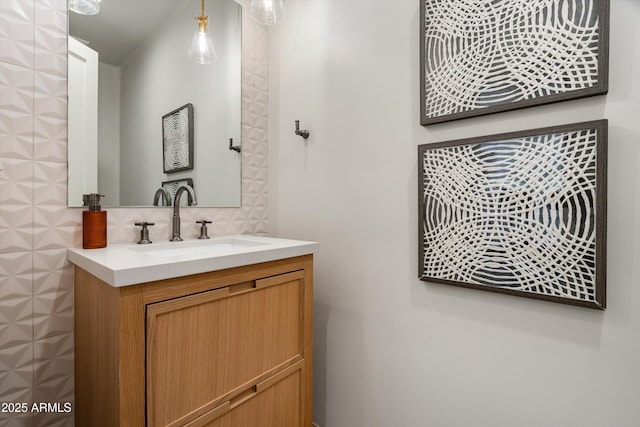 30600 N Pima Rd Unit 89, Scottsdale, AZ 85266 - bathroom featuring vanity