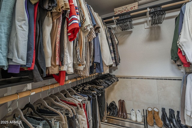 1461 W Tara Dr, Gilbert, AZ 85233 - view of spacious closet