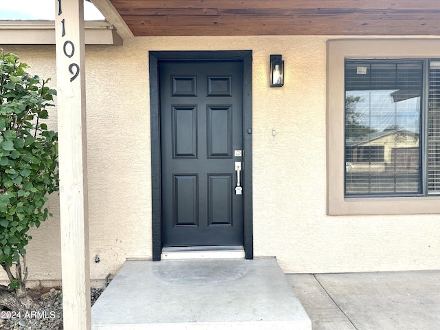 view of property entrance