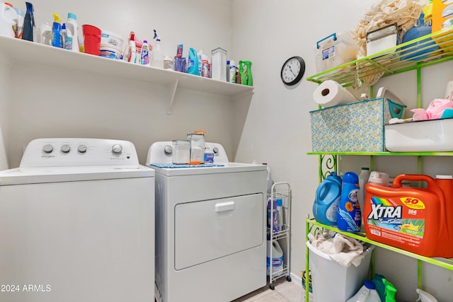 laundry area with washer and clothes dryer