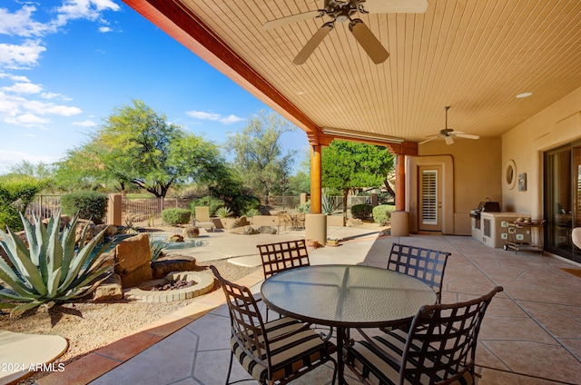 view of patio / terrace with ceiling fan