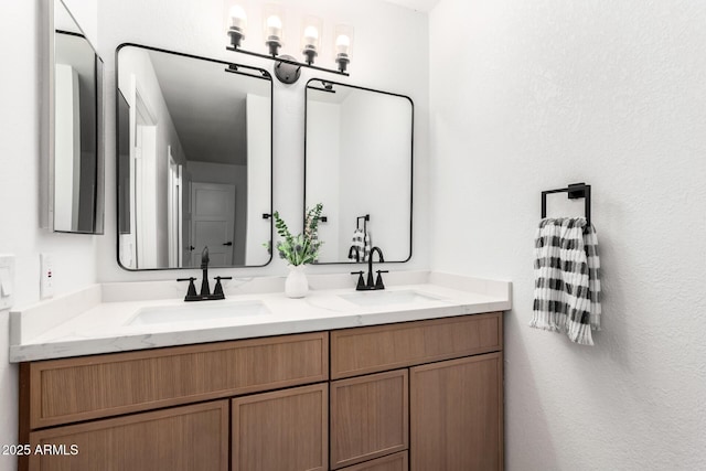 3008 S Saguaro Cir, Mesa, AZ 85202 - full bath with double vanity and a textured wall