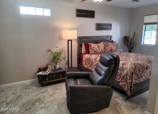 bedroom with ceiling fan