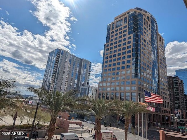 view of property featuring a city view