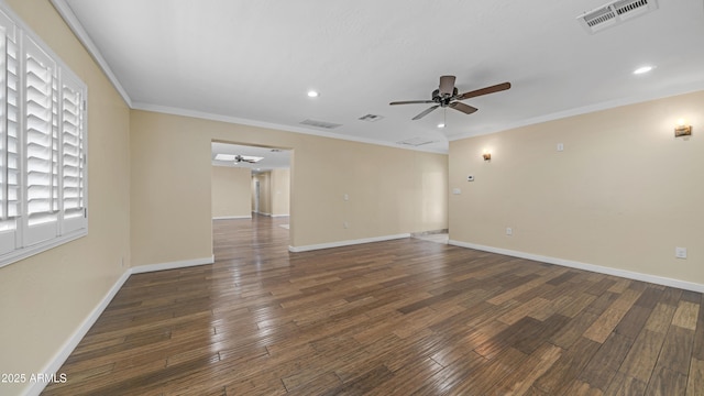 spare room featuring wood finished floors, visible vents, recessed lighting, and ceiling fan