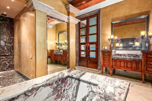 8100 N 68th St, Paradise Valley, AZ 85253 - view of entrance foyer